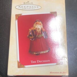 Hallmark Keepsake Ornament Santa in Red and Gold New 2003.